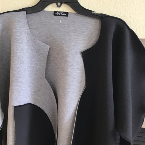 Gorgeous coat - Picture 4 of 7